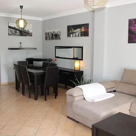 Centro De Ayamonte. Junto Al Rio Guadiana Y Nuevo Puerto Deportivo. Apartment