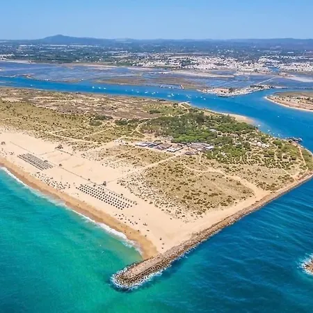 Centro De Ayamonte. Junto Al Rio Guadiana Y Nuevo Puerto Deportivo. Ayamonte